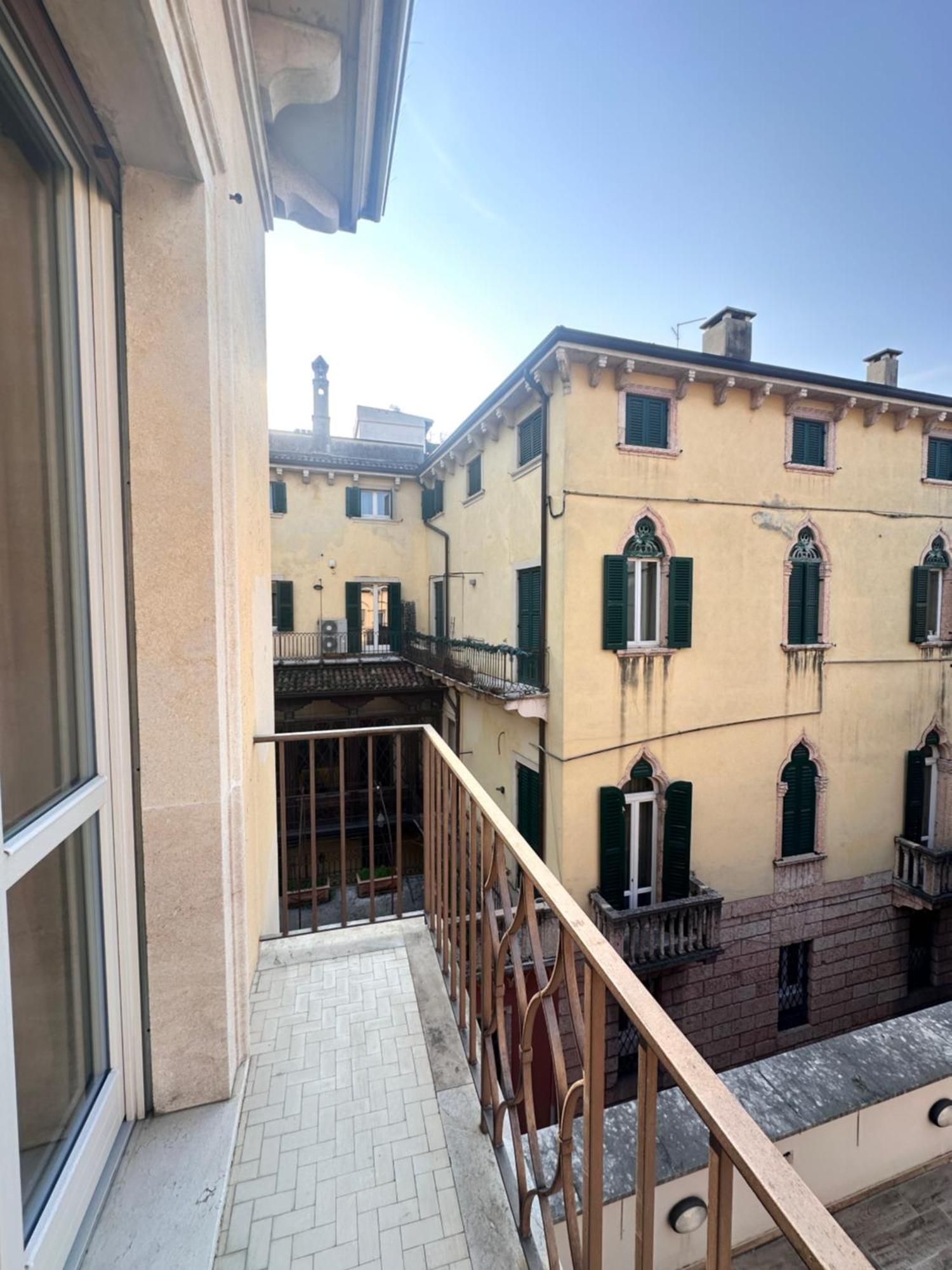 Catullo 12 Verona Exterior foto